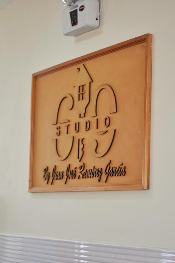 إكيتوس Studio 69 Aparthotel المظهر الخارجي الصورة