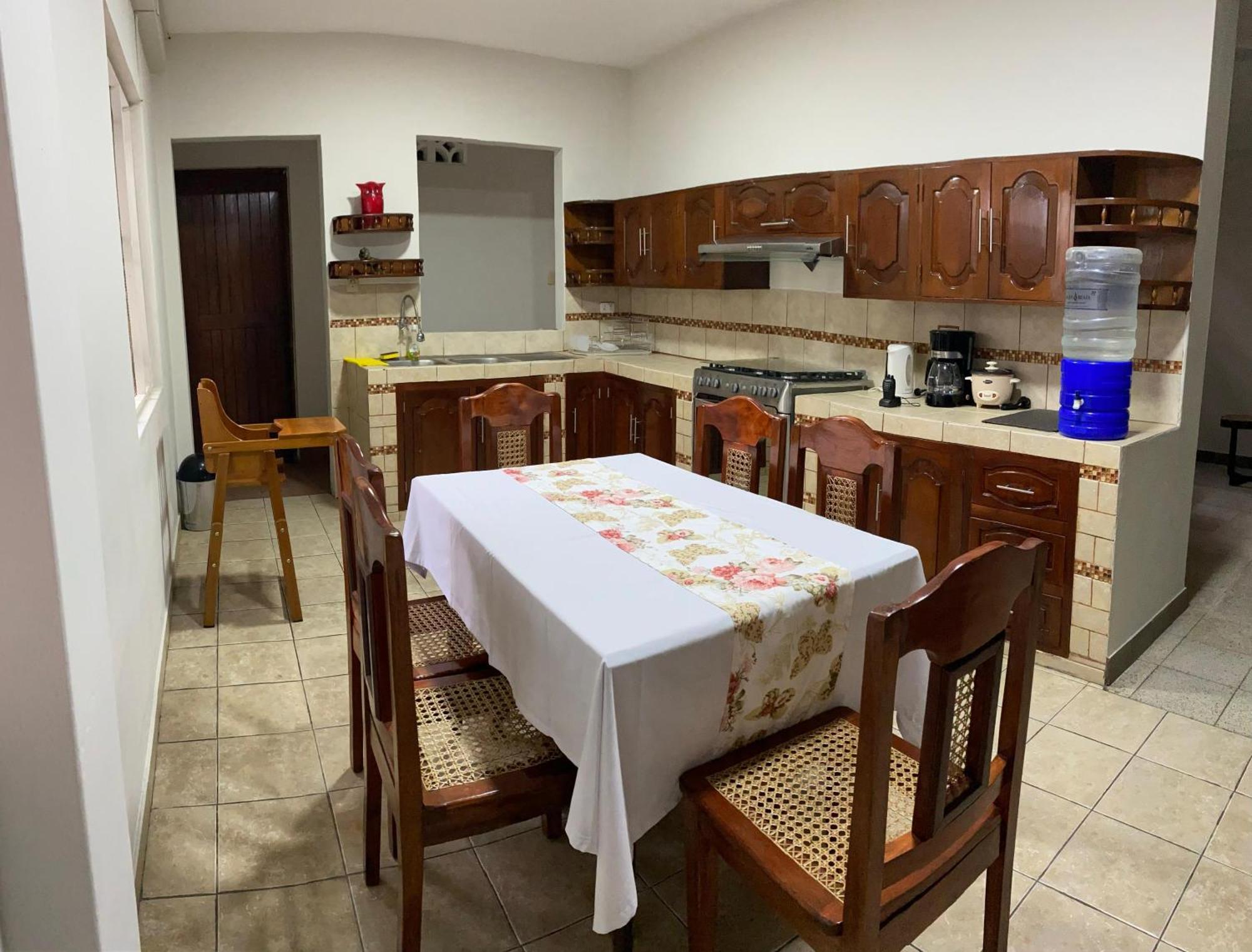 إكيتوس Studio 69 Aparthotel المظهر الخارجي الصورة